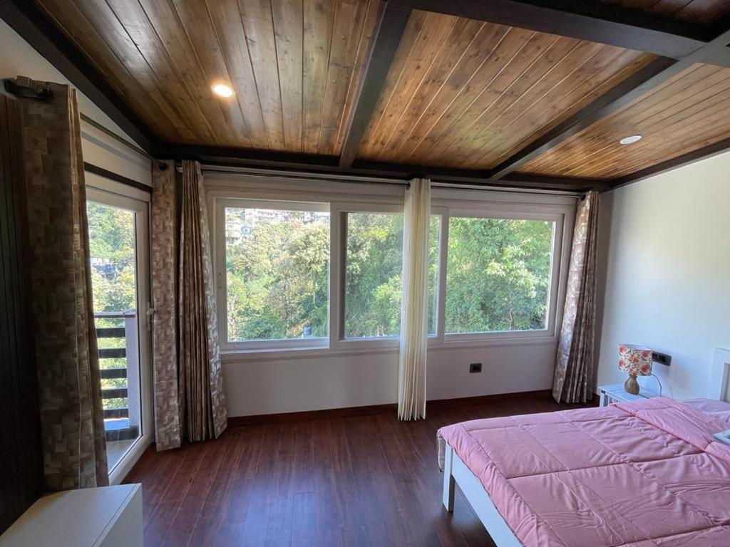 Villa The Sky House à Mussoorie Extérieur photo